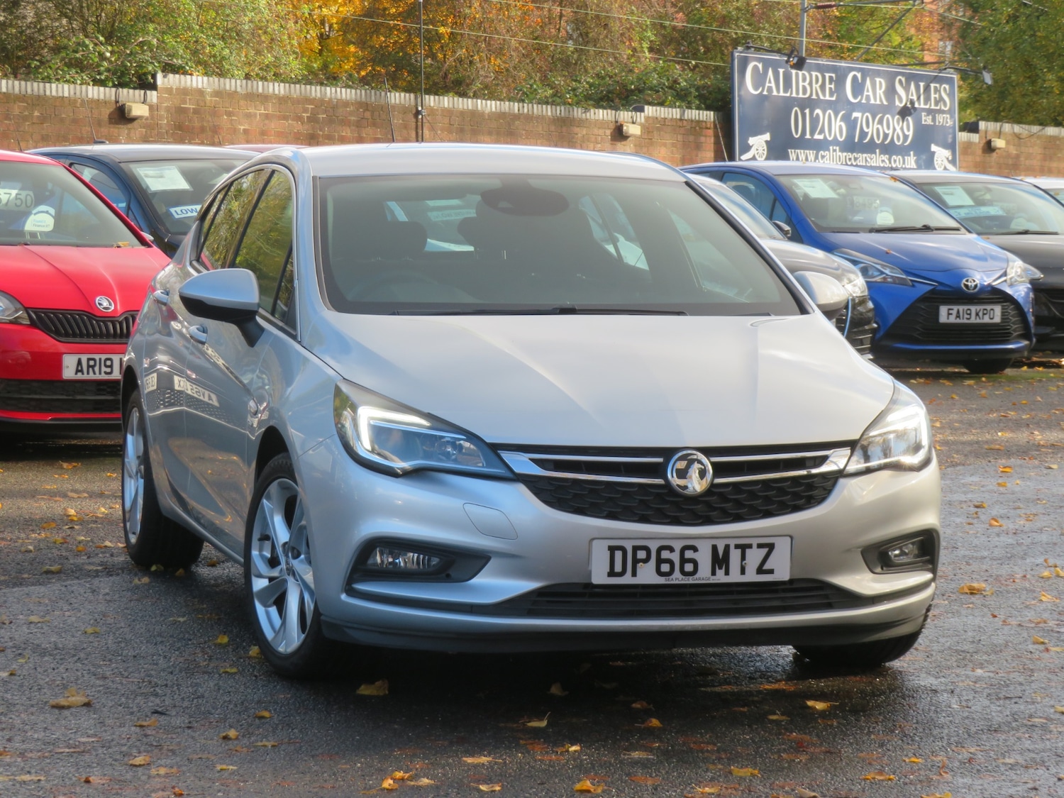 Used Vauxhall Astra 2017 for sale - 76445113: Photo 1