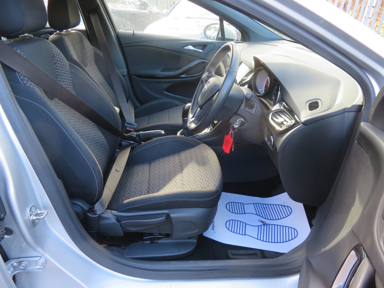 Used Vauxhall Astra 2017 for sale - 76445113: Photo 11