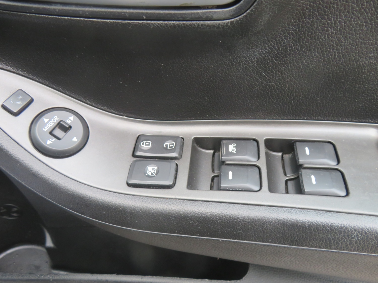 Used Kia Picanto 2012 for sale - 77329375: Photo 17