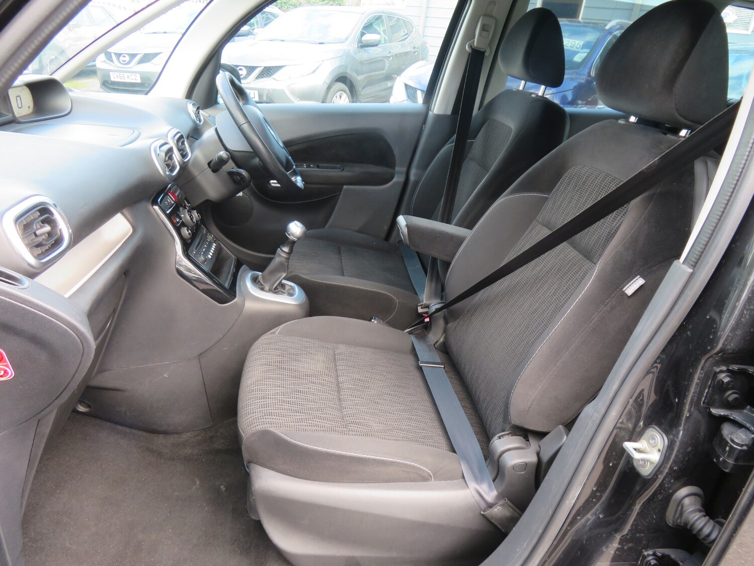 Used Citroen C3 Picasso 2011 for sale - 78124820: Photo 11