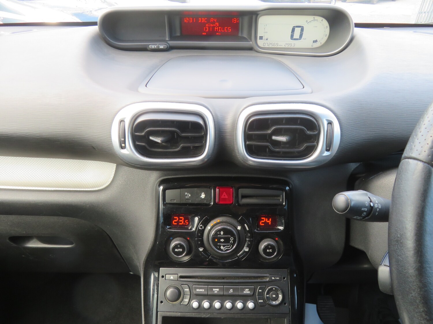 Used Citroen C3 Picasso 2011 for sale - 78124820: Photo 17