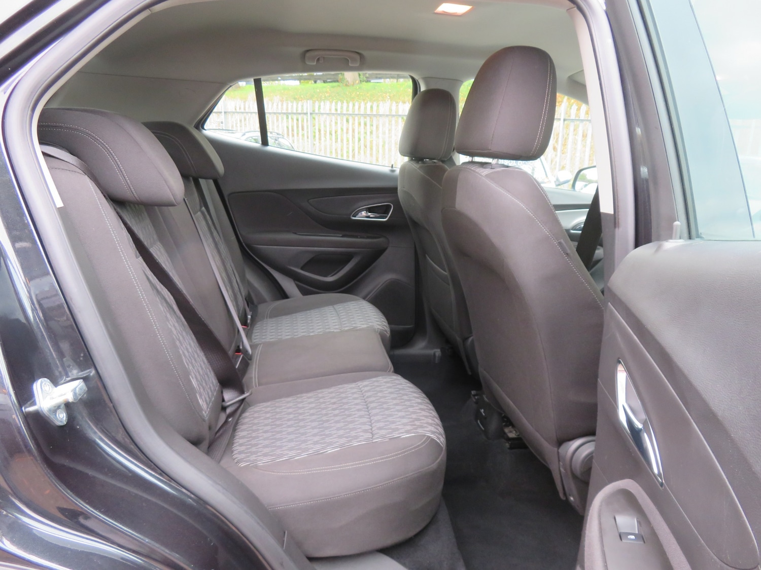 Used Vauxhall Mokka 2015 for sale - 76237473: Photo 11