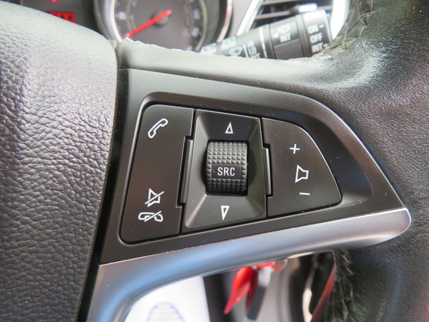 Used Vauxhall Mokka 2015 for sale - 76237473: Photo 25