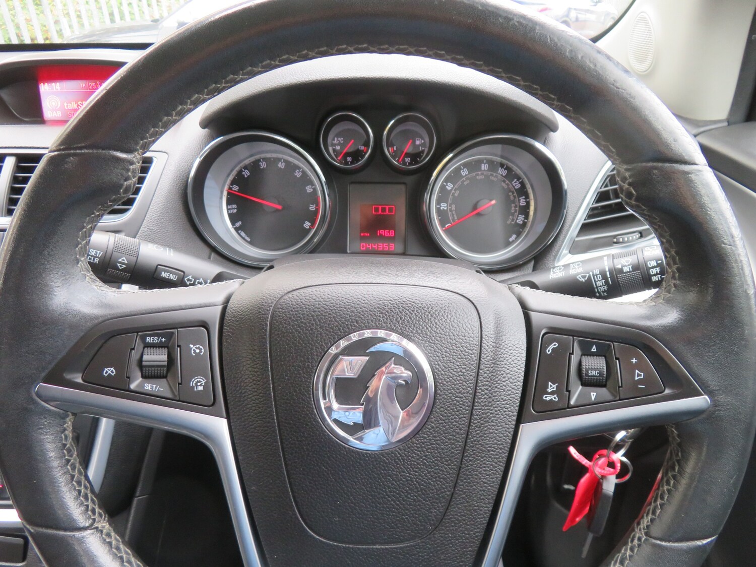 Used Vauxhall Mokka 2015 for sale - 76237473: Photo 27