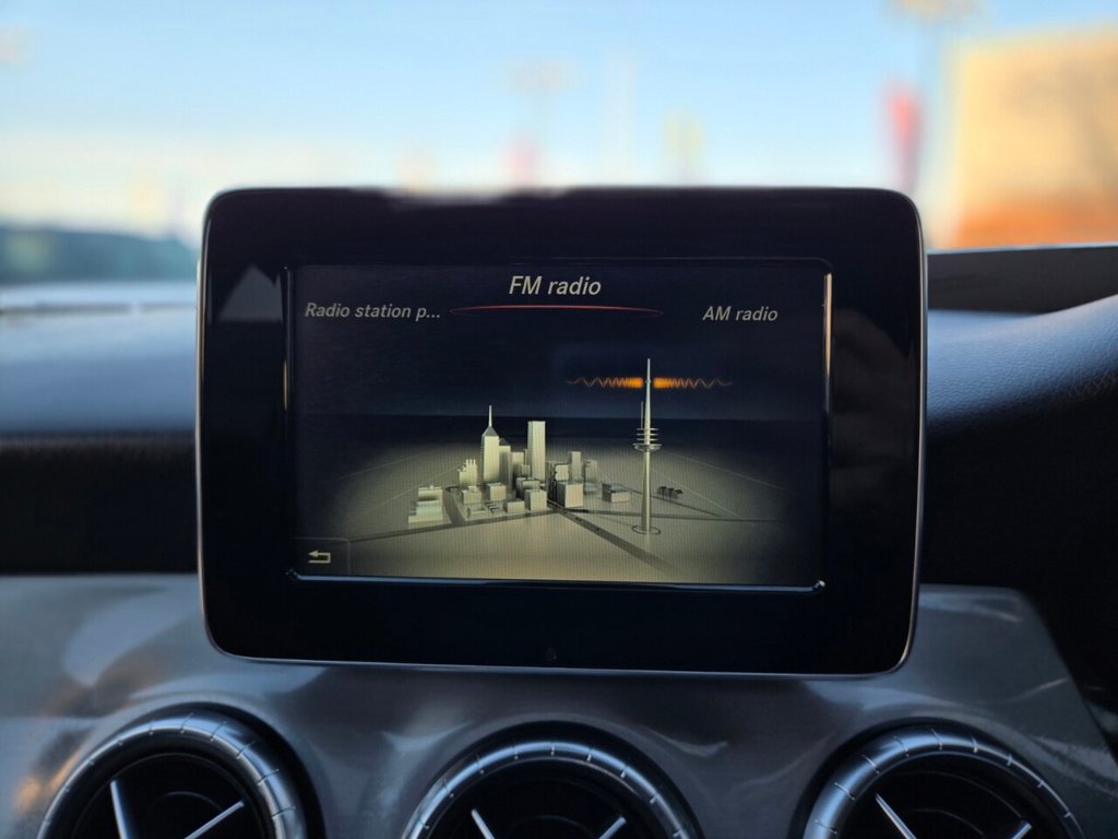 Used Mercedes-Benz CLA 2015 for sale - 77631847: Photo 19