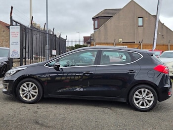 Used Kia Ceed 2015 for sale - 75432573: Photo