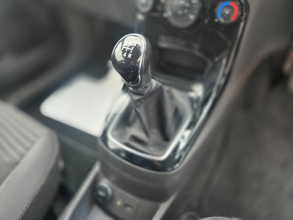 Used Ford Fiesta 2016 for sale - 76632000: Photo 17