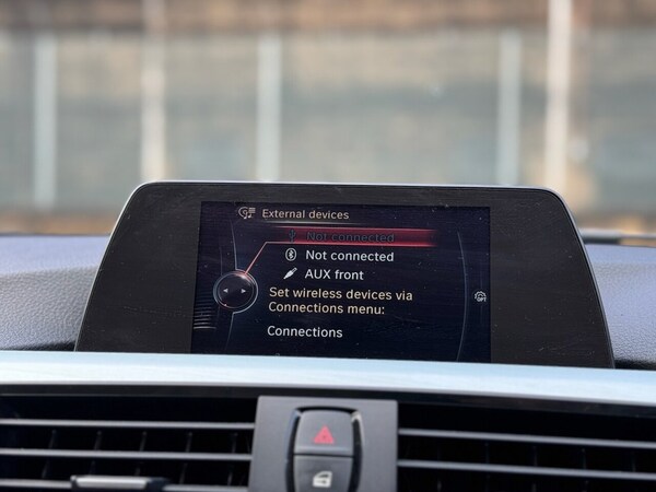 Used BMW 3 Series 2014 for sale - 74434512: Photo 24