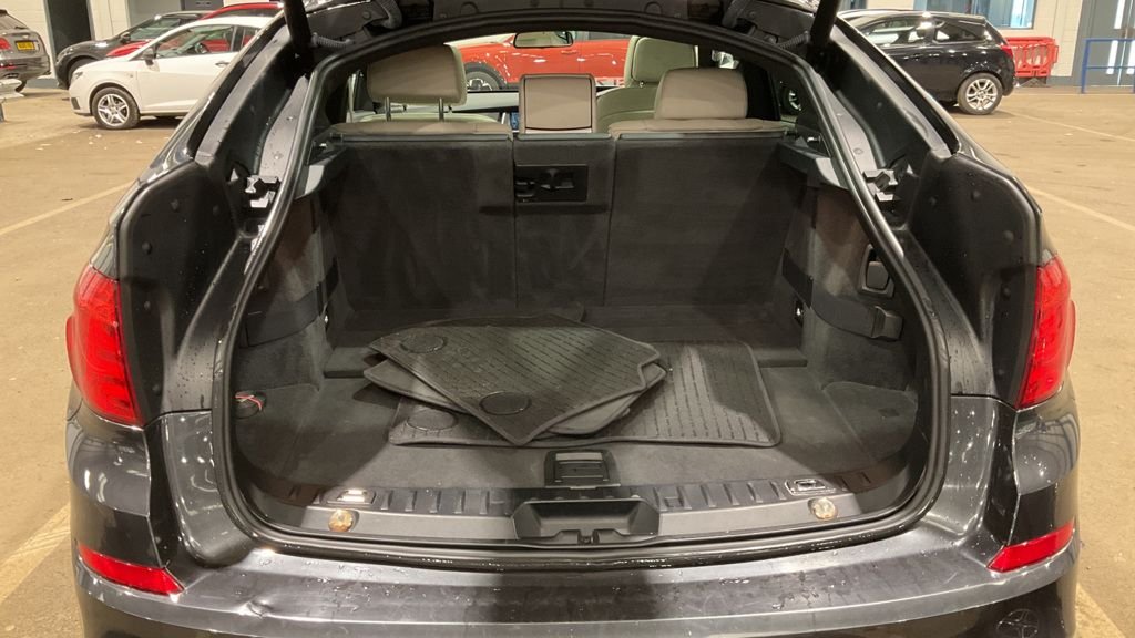 Used BMW 5 Series 2011 for sale - 76470017: Photo 5