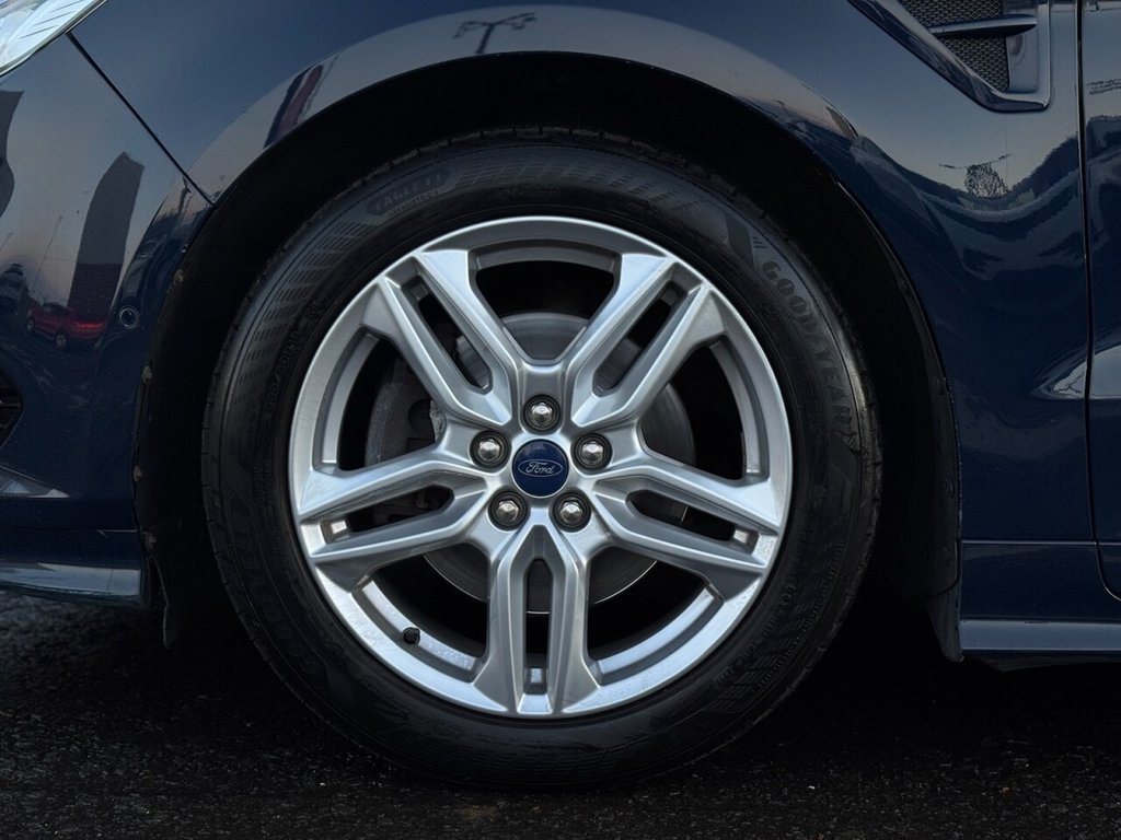 Used Ford S-Max 2016 for sale - 76710935: Photo 11