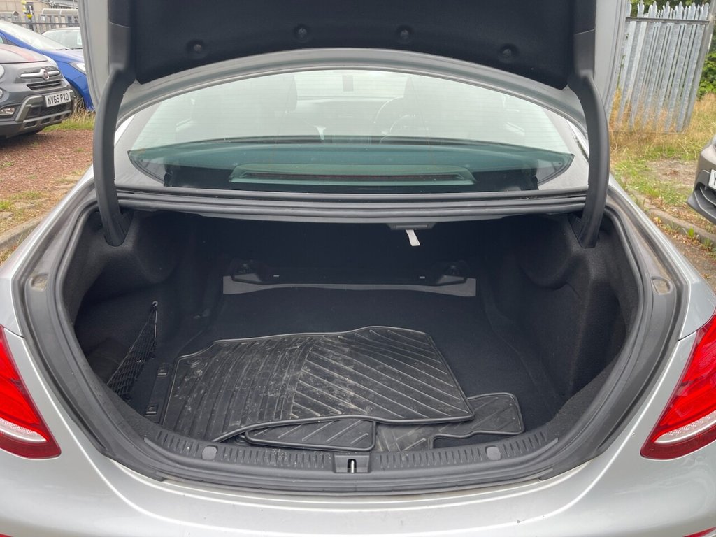 Used Mercedes-Benz E Class 2017 for sale - 76604366: Photo 9