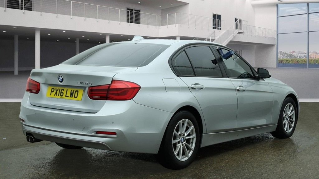 Used BMW 3 Series 2016 for sale - 76710794: Photo 4