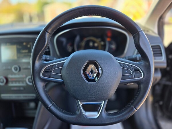 Used Renault Megane 2016 for sale - 74283837: Photo 13