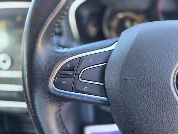 Used Renault Megane 2016 for sale - 74283837: Photo 15