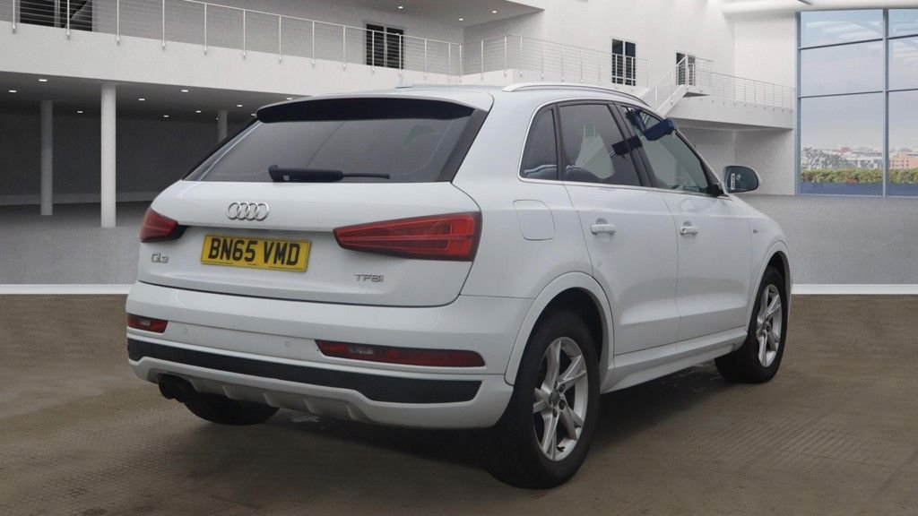 Used Audi Q3 2015 for sale - 78056289: Photo 4