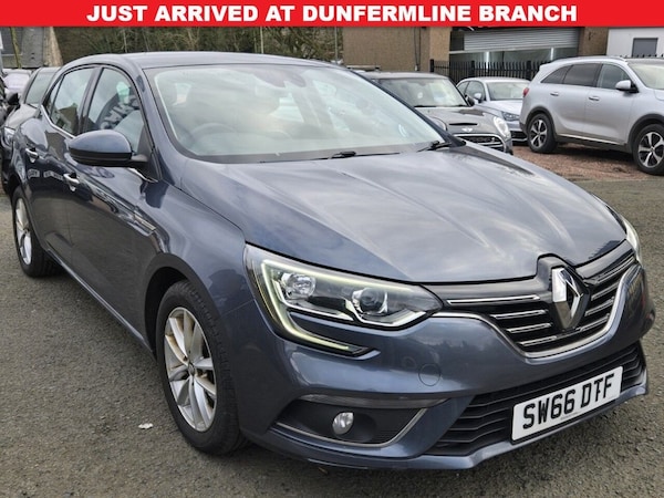 Used Renault Megane 2016 for sale - 73494778: Photo 1