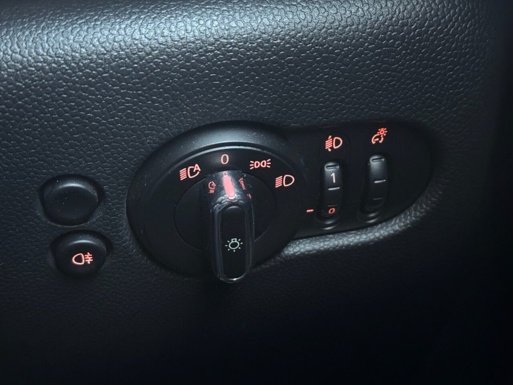 Used MINI Hatch 2021 for sale - 77341512: Photo 18