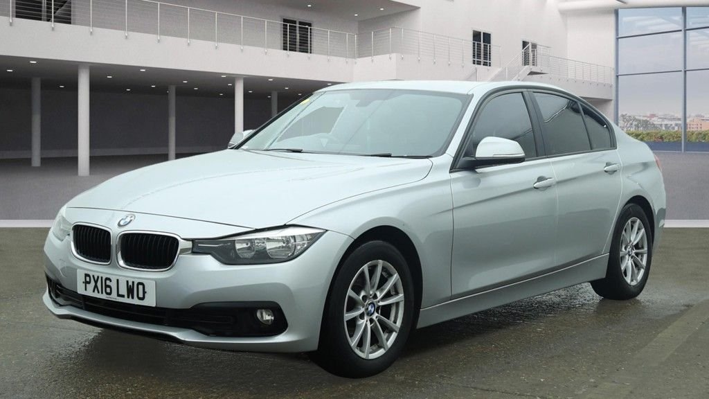 Used BMW 3 Series 2016 for sale - 76333169: Photo 2