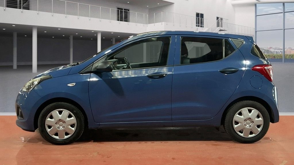 Used Hyundai i10 2014 for sale - 78088385: Photo 12