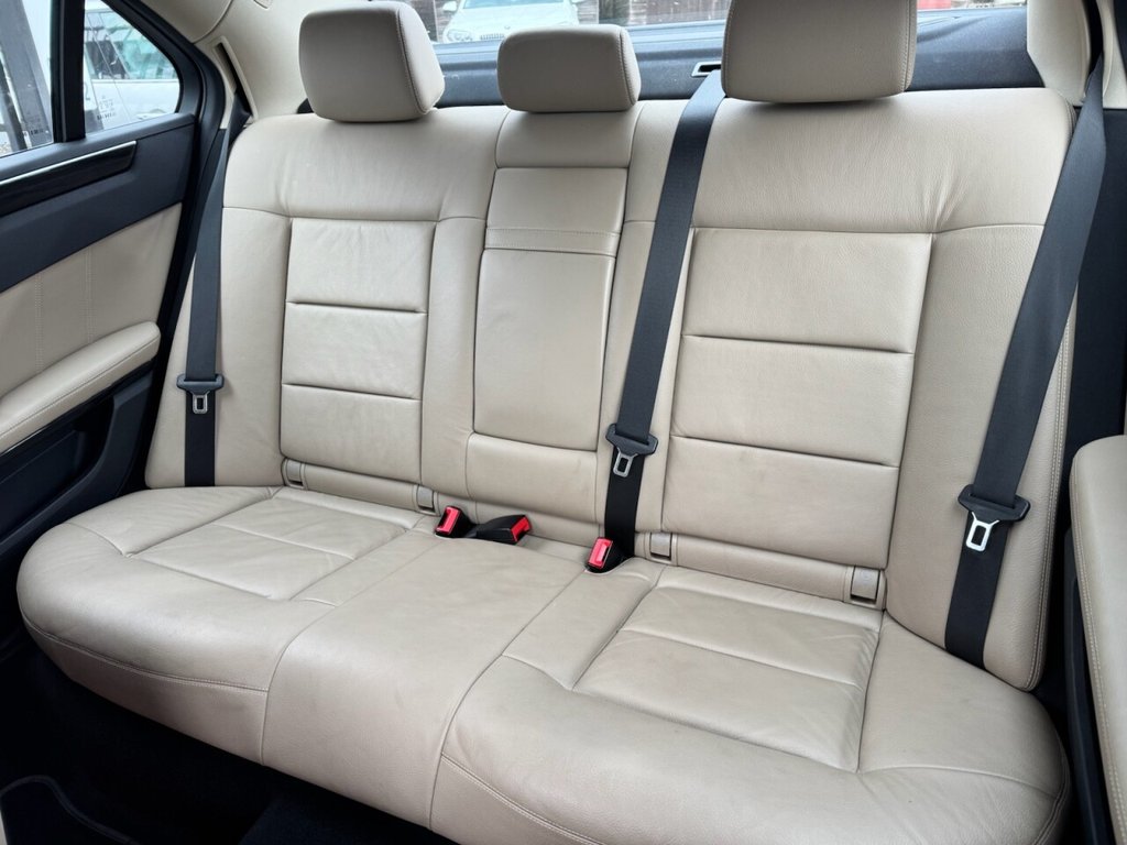 Used Mercedes-Benz E Class 2015 for sale - 77383978: Photo 14