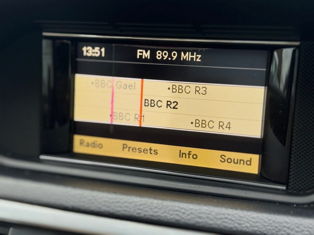 Used Mercedes-Benz E Class 2015 for sale - 77383978: Photo 20