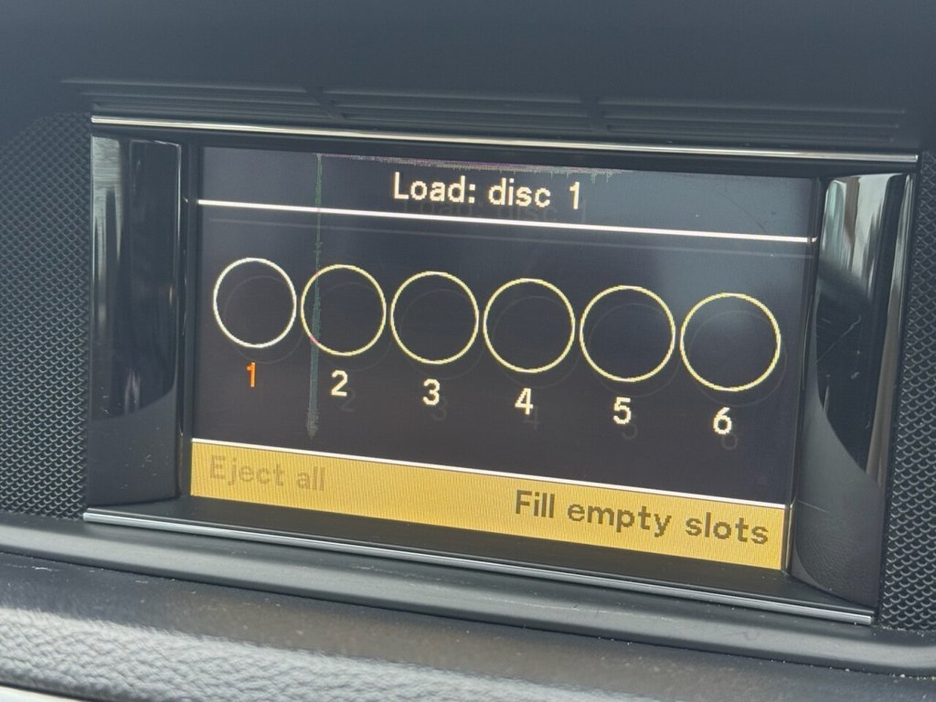 Used Mercedes-Benz E Class 2015 for sale - 77383978: Photo 22