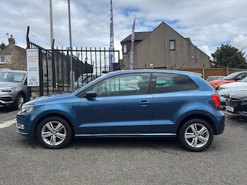 Used Volkswagen Polo 2017 for sale - 79573956: Photo