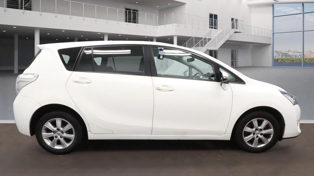 Used Toyota Verso 2016 for sale - 77557974: Photo 11