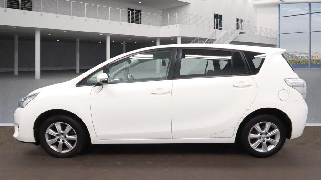 Used Toyota Verso 2016 for sale - 77557974: Photo 12