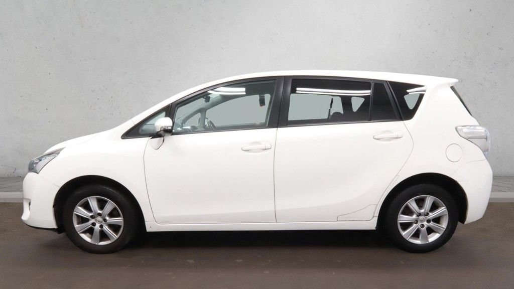 Used Toyota Verso 2016 for sale - 77557974: Photo 6
