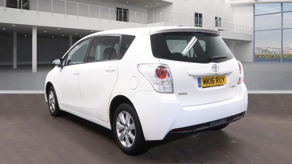 Used Toyota Verso 2016 for sale - 77557974: Photo 9