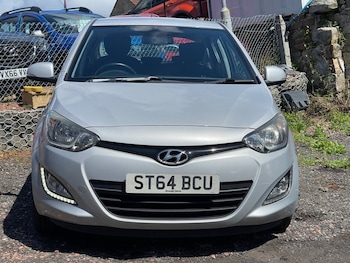 Used Hyundai i20 2014 for sale - 79346147: Photo