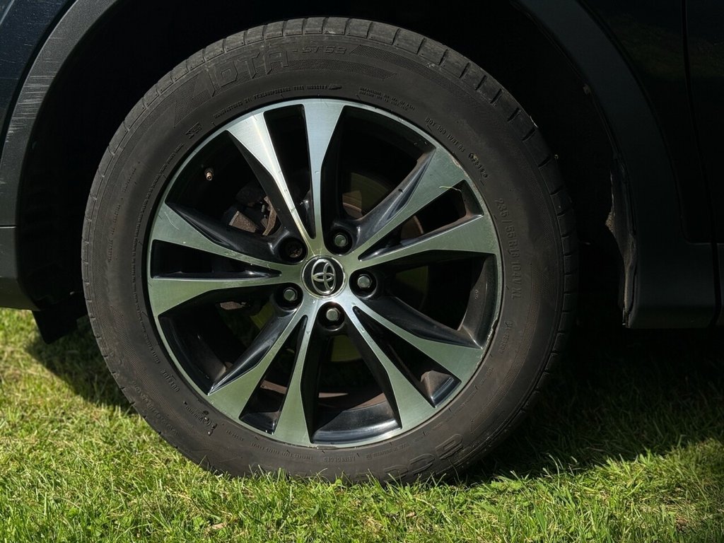 Used Toyota RAV4 2015 for sale - 76367538: Photo 16