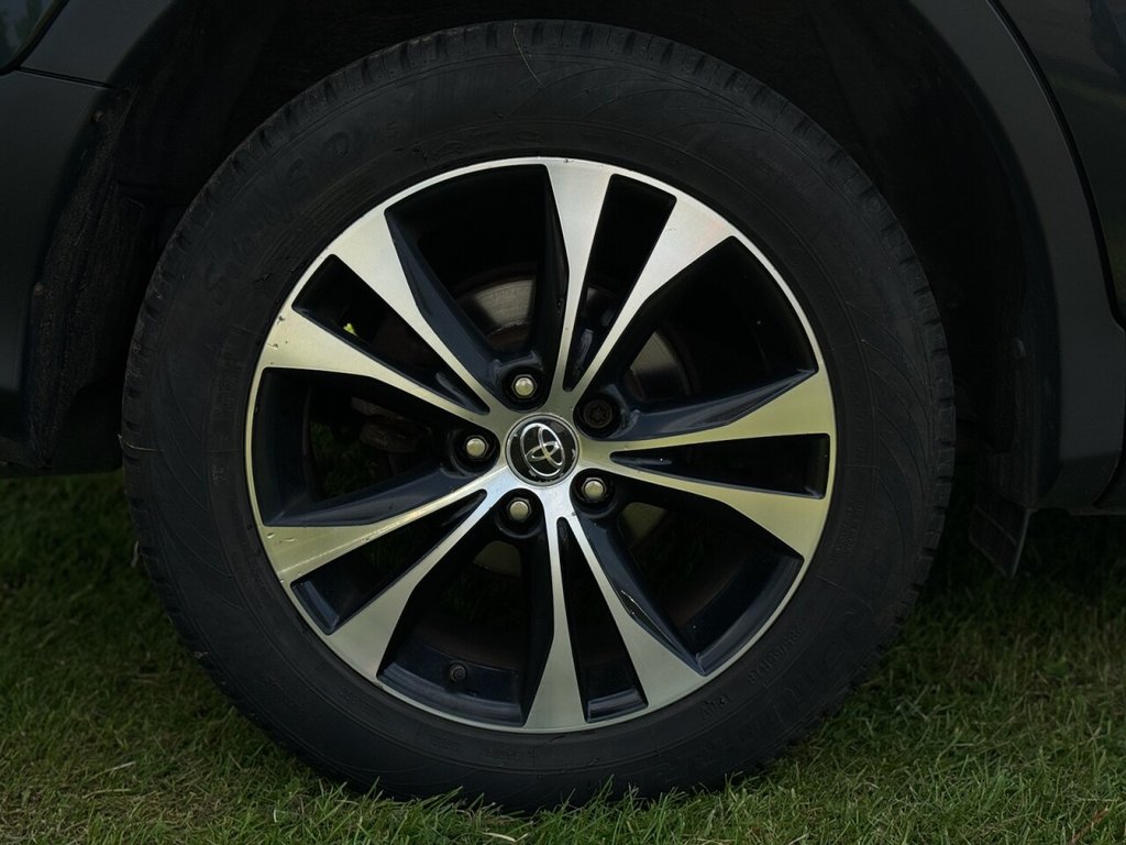 Used Toyota RAV4 2015 for sale - 76367538: Photo 17