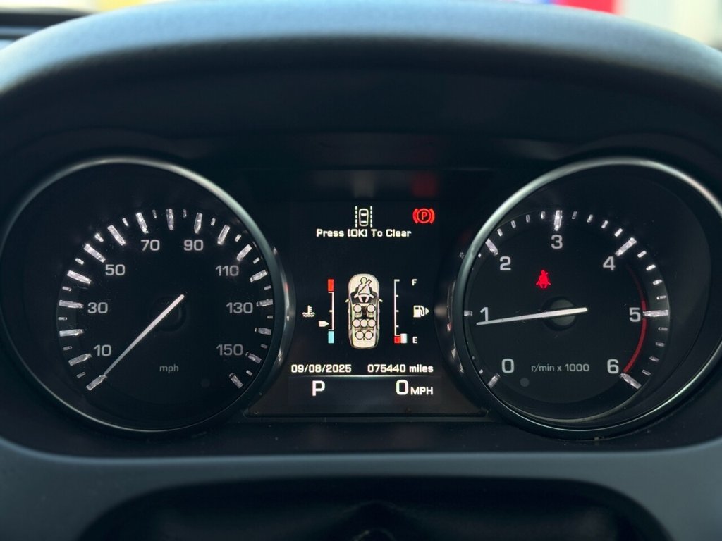 Used Land Rover Discovery Sport 2015 for sale - 75985925: Photo 19