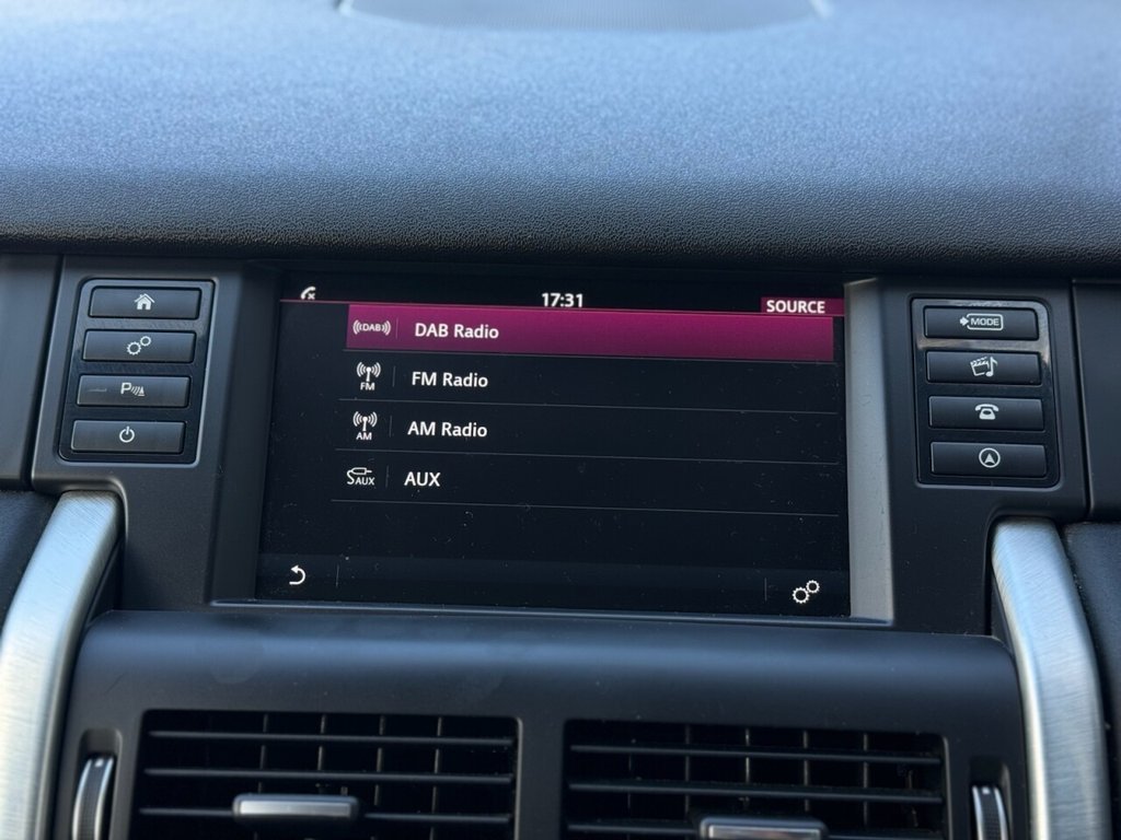 Used Land Rover Discovery Sport 2015 for sale - 75985925: Photo 27