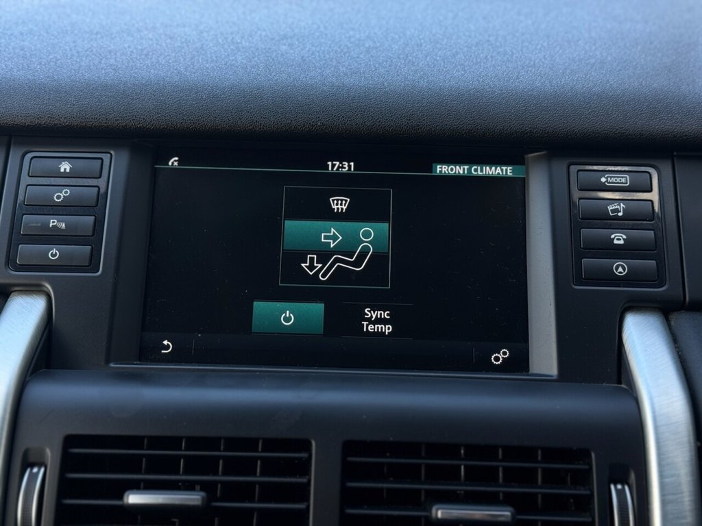 Used Land Rover Discovery Sport 2015 for sale - 75985925: Photo 28