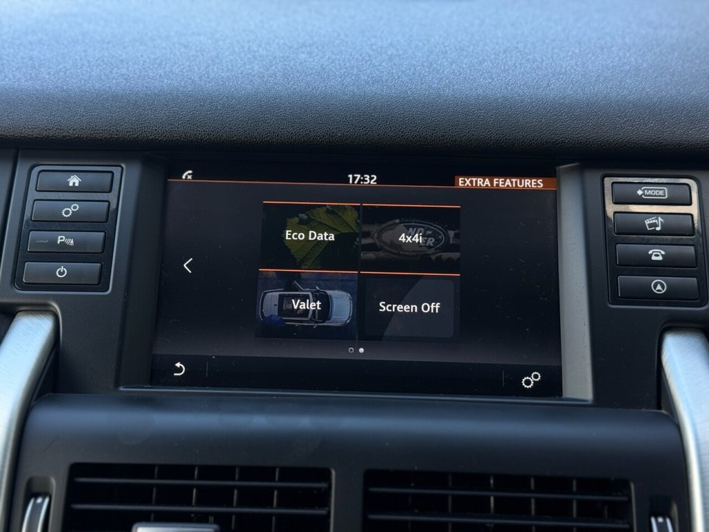 Used Land Rover Discovery Sport 2015 for sale - 75985925: Photo 29