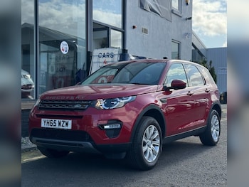 Used Land Rover Discovery Sport 2015 for sale - 75985925: Photo