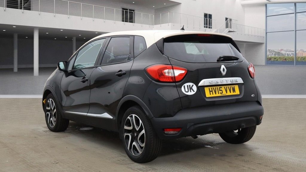Used Renault Captur 2015 for sale - 76386056: Photo 3