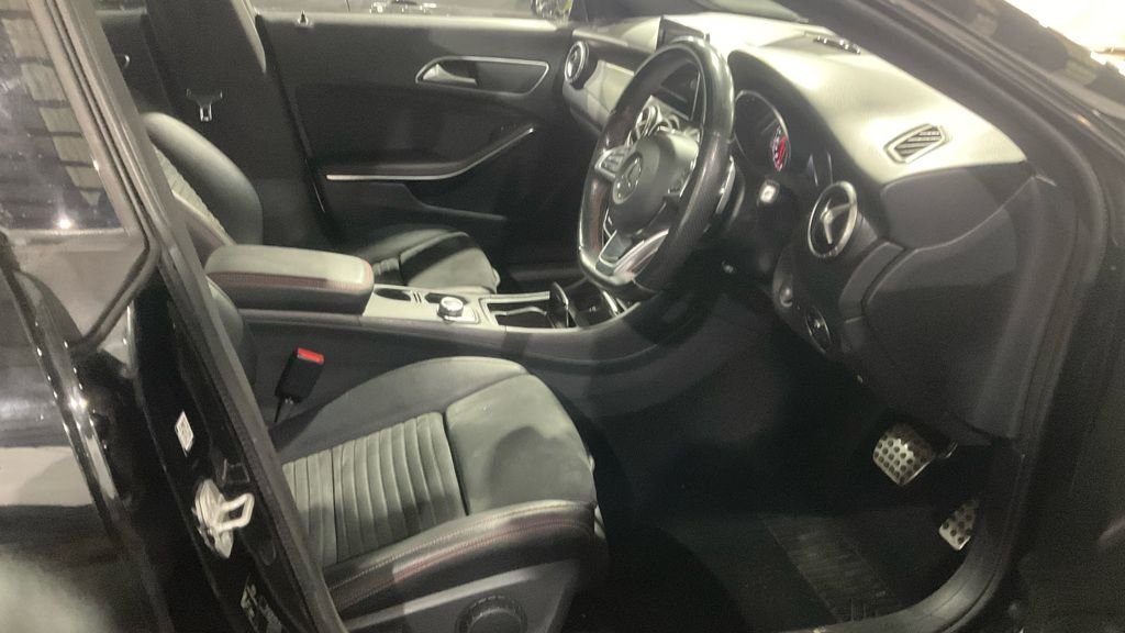 Used Mercedes-Benz CLA 2018 for sale - 77708921: Photo 21