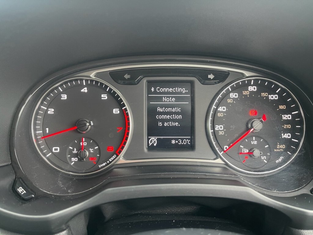 Used Audi A1 2015 for sale - 76604563: Photo 14