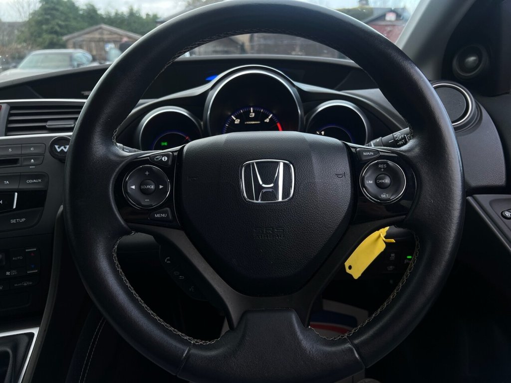 Used Honda Civic 2014 for sale - 76841088: Photo 11