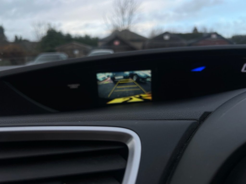 Used Honda Civic 2014 for sale - 76841088: Photo 13