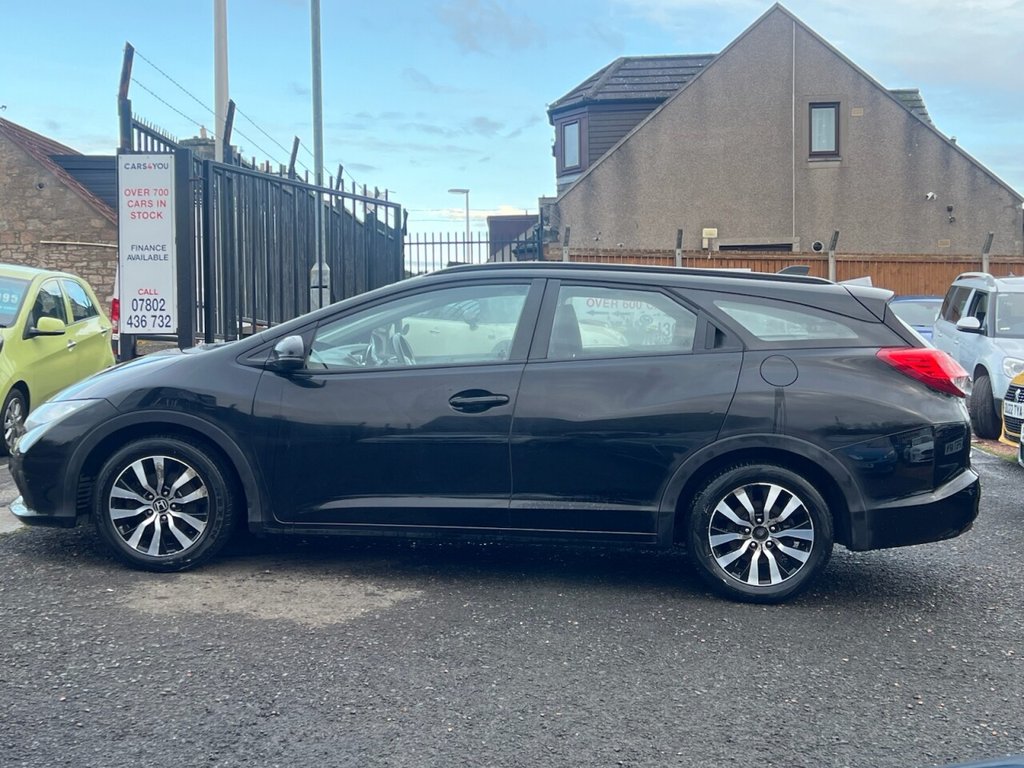 Used Honda Civic 2014 for sale - 76841088: Photo 5