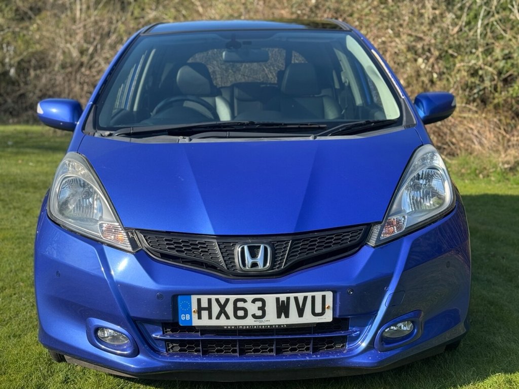 Used Honda Jazz 2013 for sale - 77966912: Photo 2