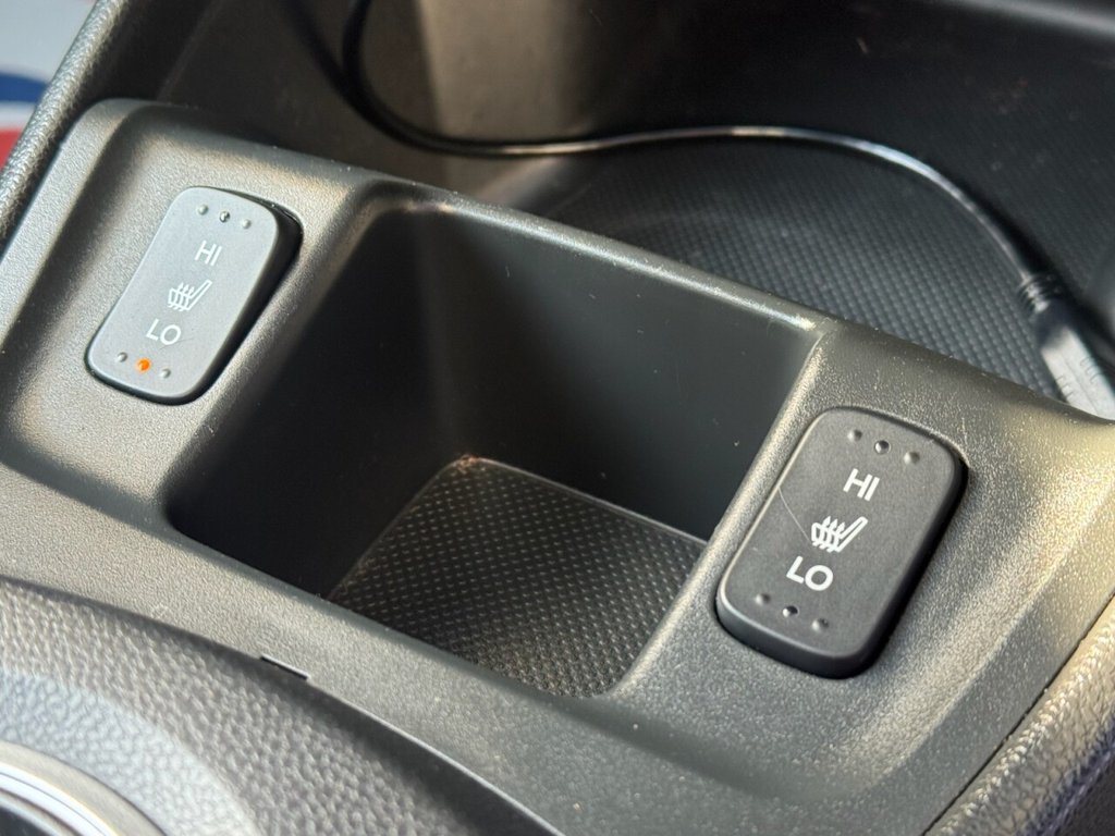 Used Honda Jazz 2013 for sale - 77966912: Photo 28