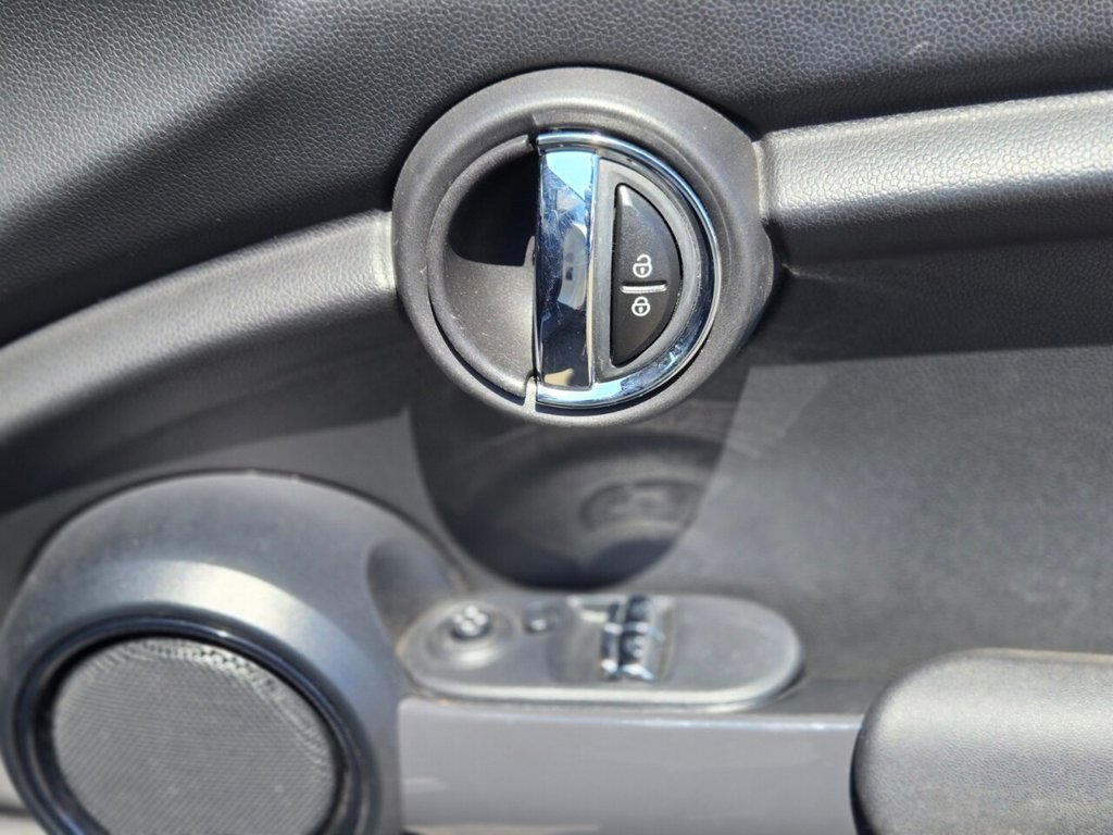 Used MINI Hatch 2015 for sale - 76509803: Photo 10