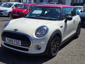 Used MINI Hatch 2015 for sale - 76509803: Photo