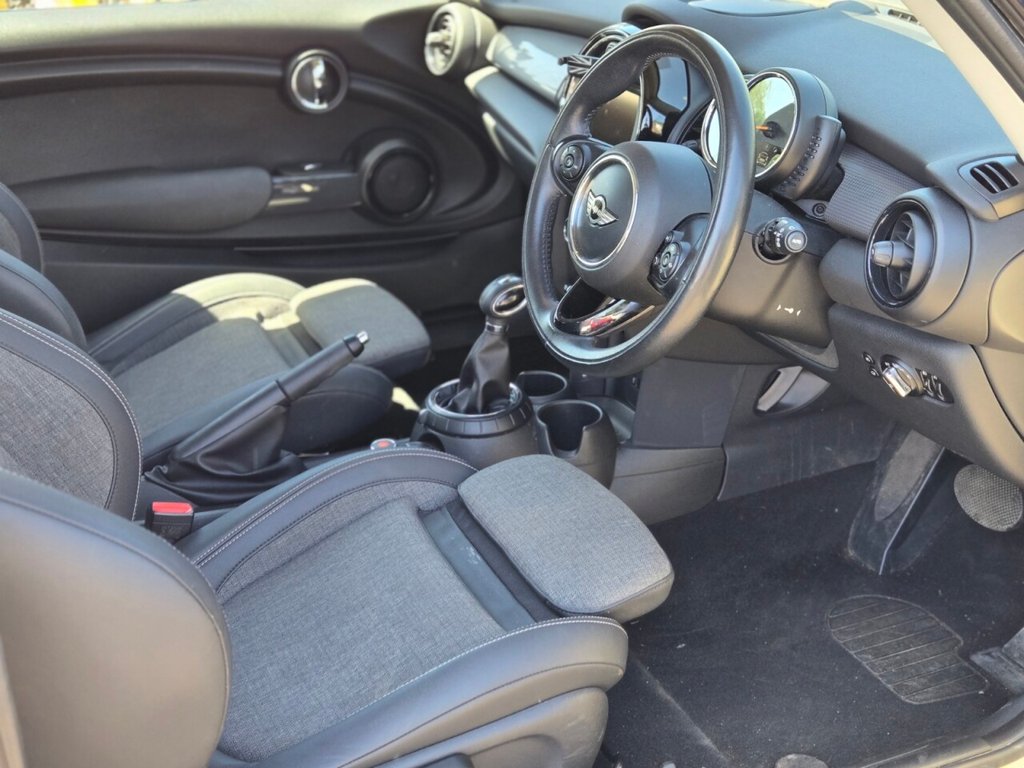 Used MINI Hatch 2015 for sale - 76509803: Photo 9